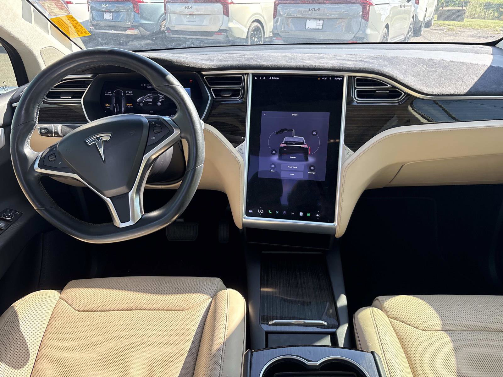 2016 Tesla Model X 90D photo 15