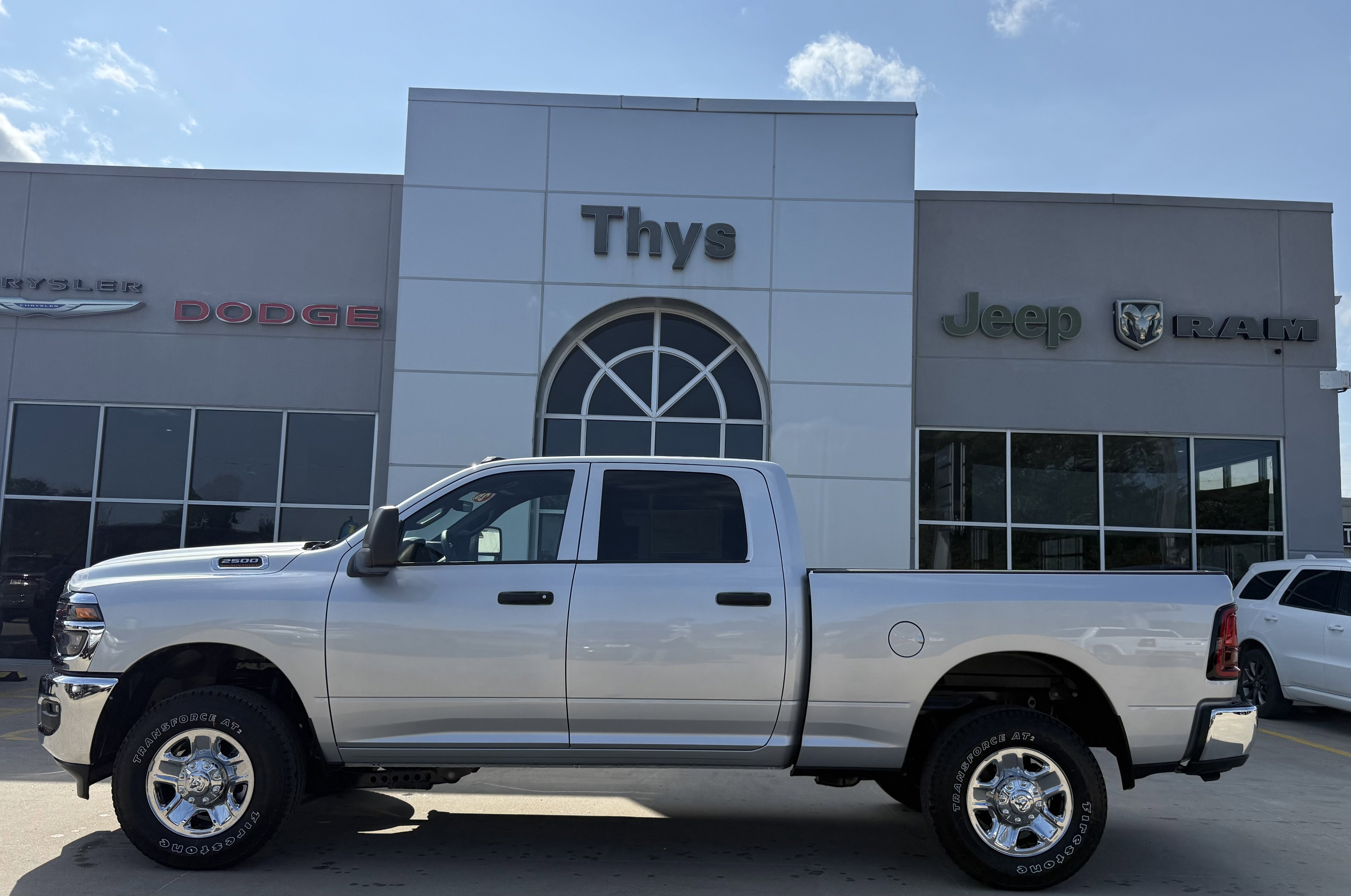 2026 Ram 2500 Tradesman photo 13