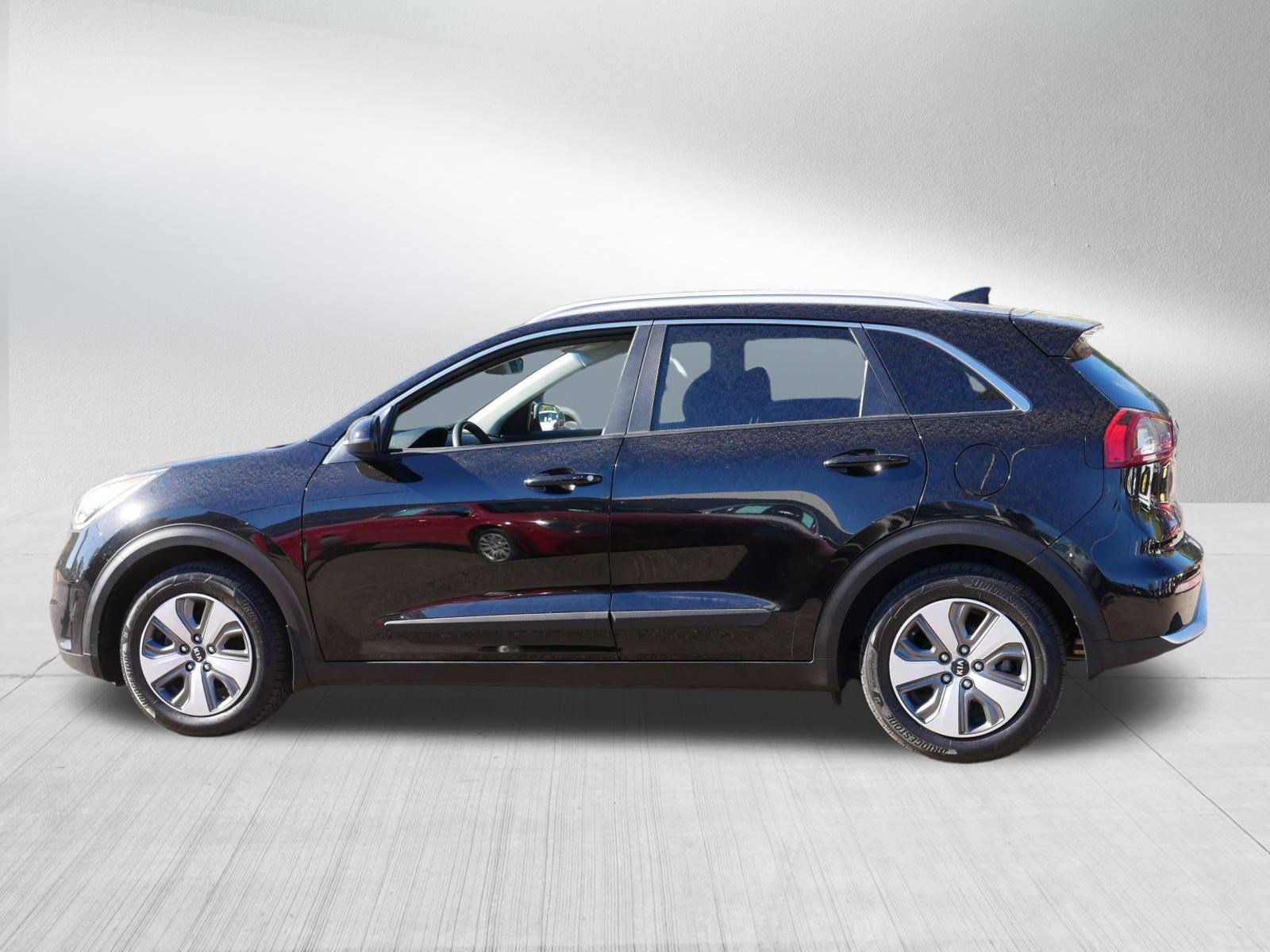 2019 Kia Niro LX photo 3