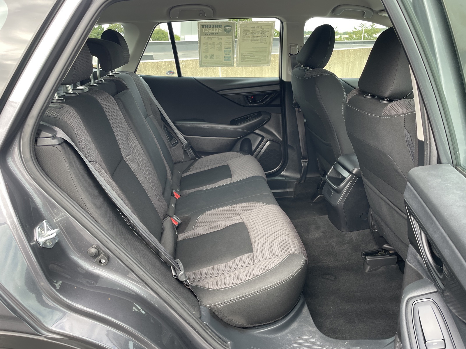 2022 Subaru Outback 2.5i photo 22