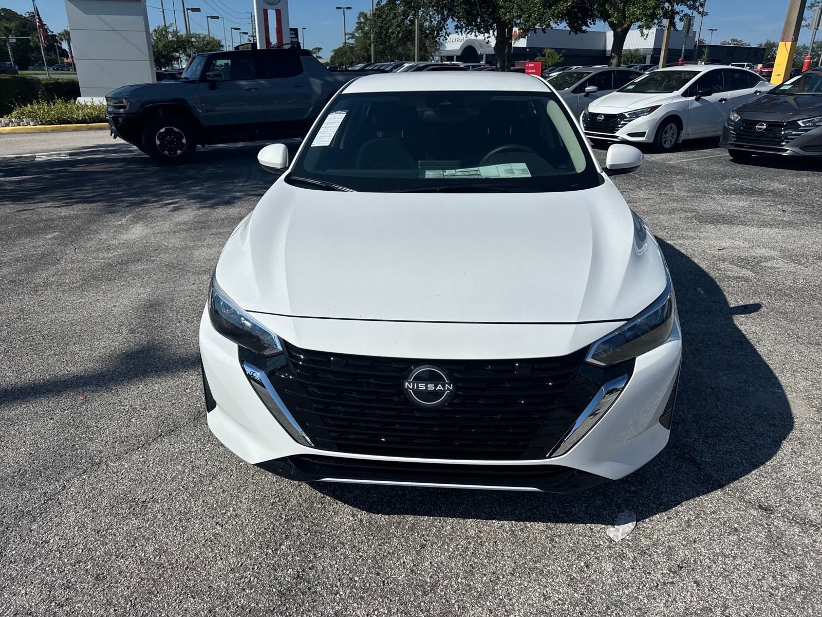 2025 Nissan Sentra S photo 3