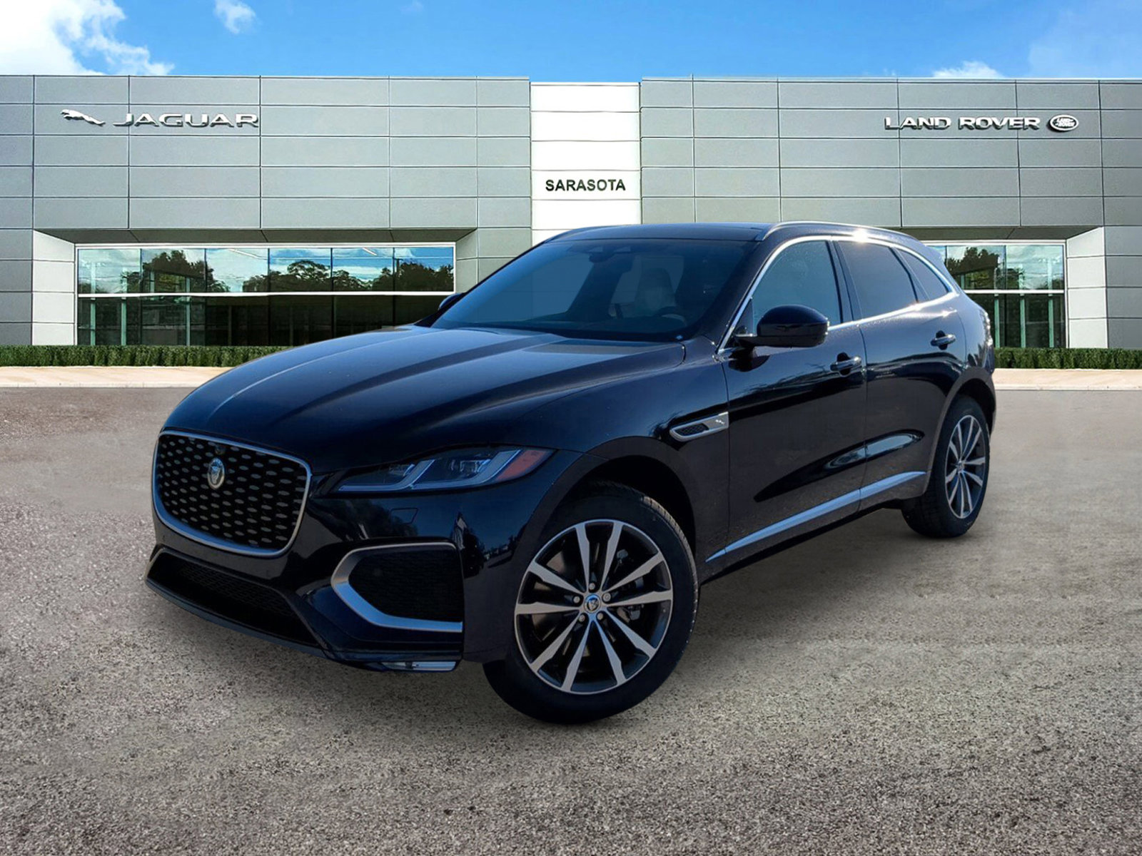 2026 Jaguar F-Pace R-Dynamic S's photo