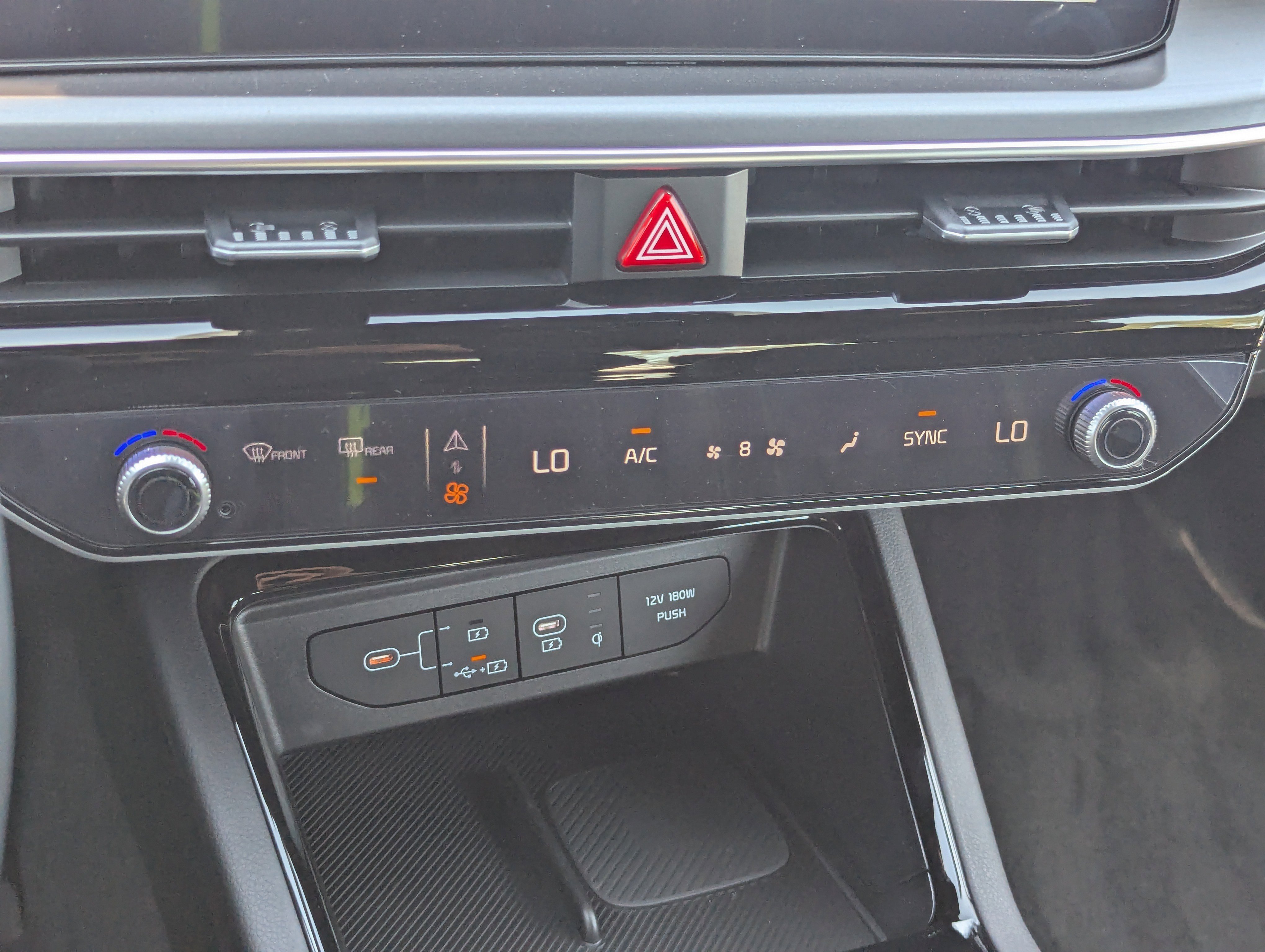 2026 Kia K5 GT photo 10