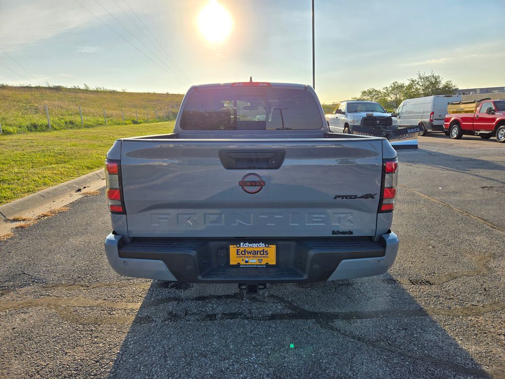 2023 Nissan Frontier PRO-4X photo 4