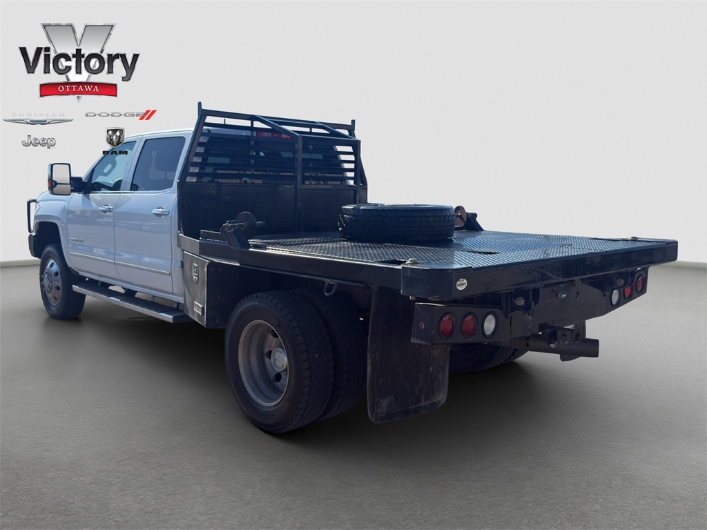2019 Chevrolet Silverado 3500HD LTZ photo 4