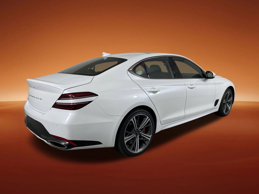 2025 Genesis G70 2.5T Sport Prestige photo 3