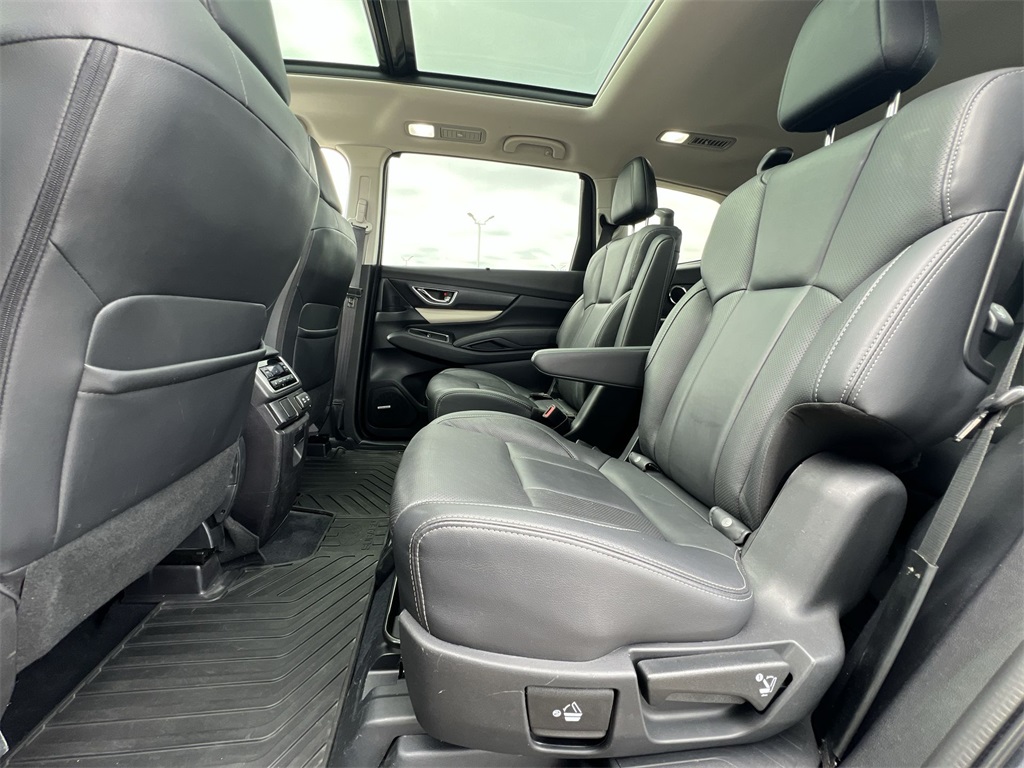 2021 Subaru Ascent Limited photo 19
