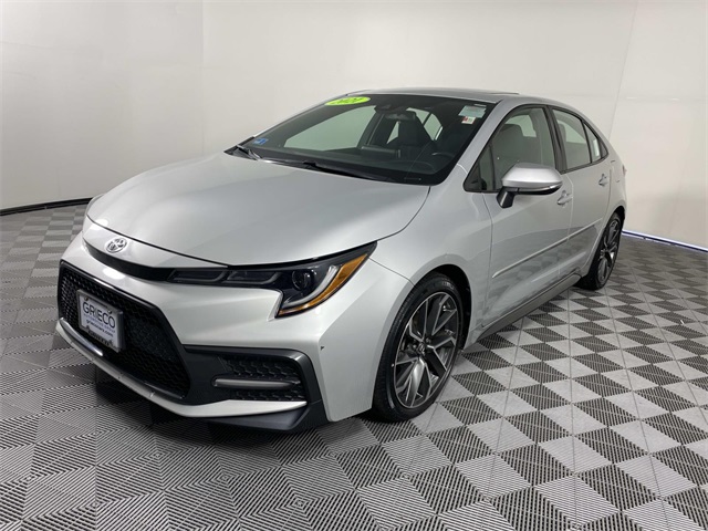 2021 Toyota Corolla SE photo 2