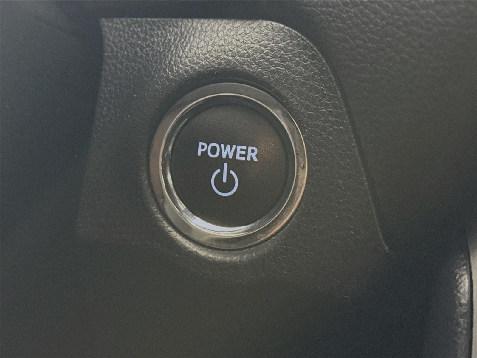2023 Toyota RAV4 Hybrid photo 18