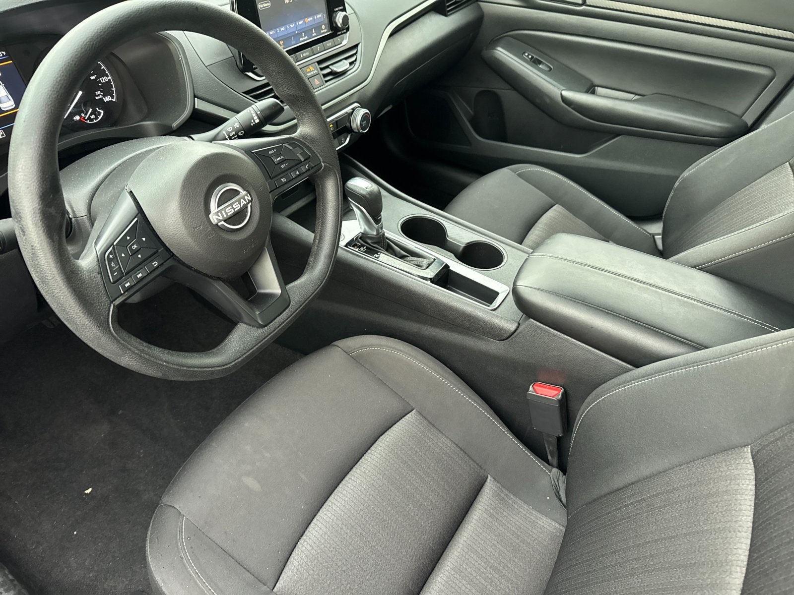 2023 Nissan Altima 2.5 S photo 5