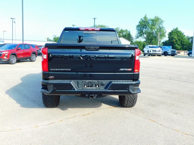 2023 Chevrolet Silverado 1500 ZR2 photo 2