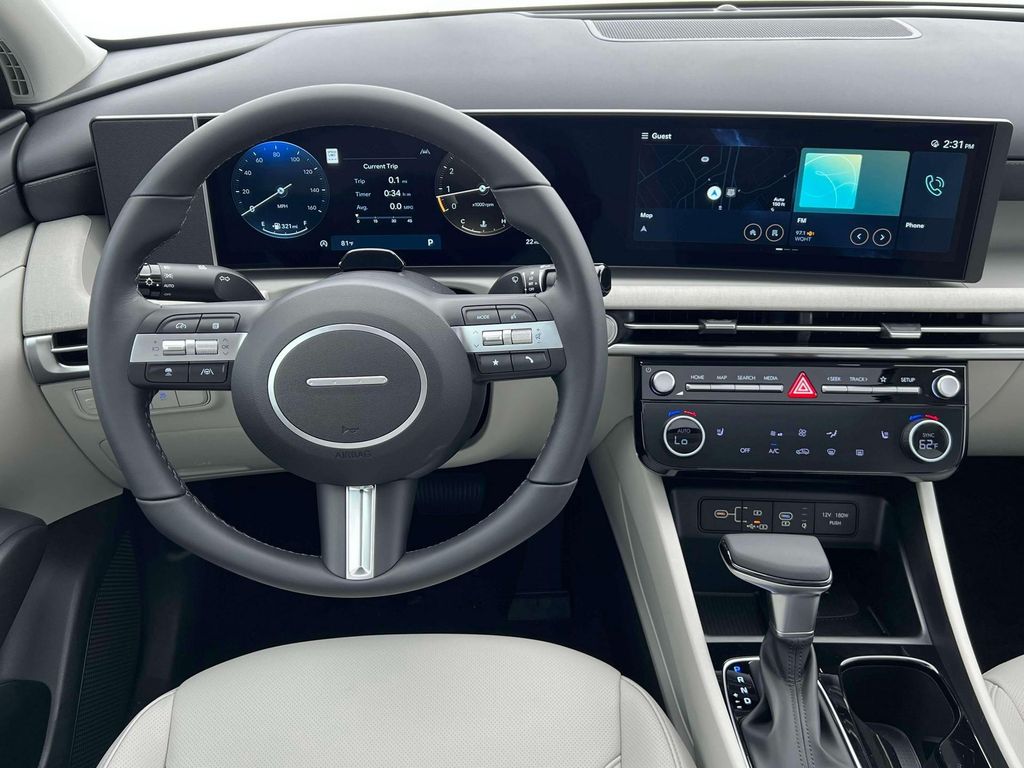 2025 Hyundai Tucson SEL Convenience photo 16