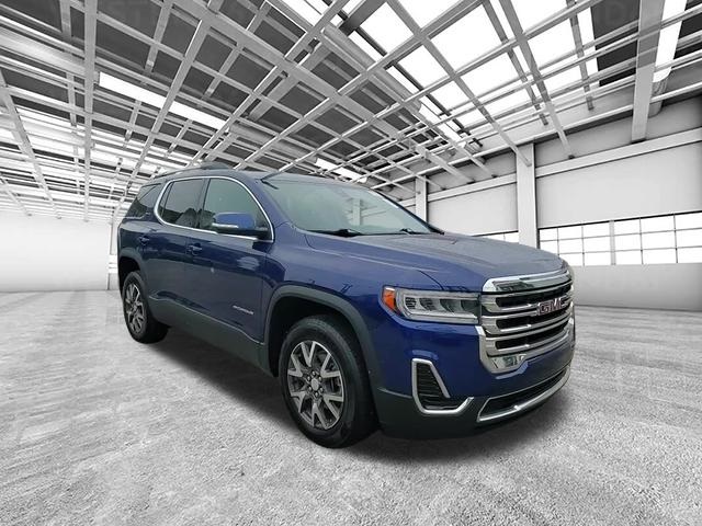 2023 GMC Acadia SLE's photo