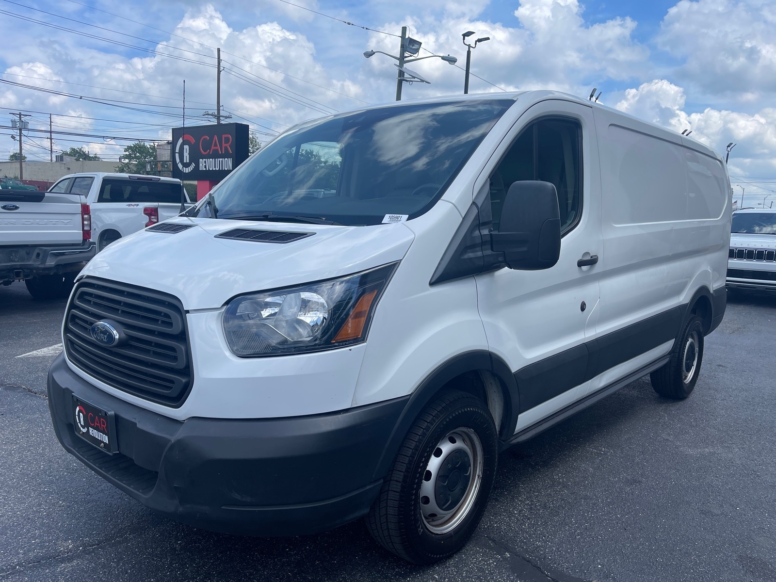 2019 Ford Transit photo 3