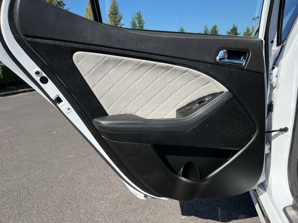 2014 Kia Optima Turbo photo 23