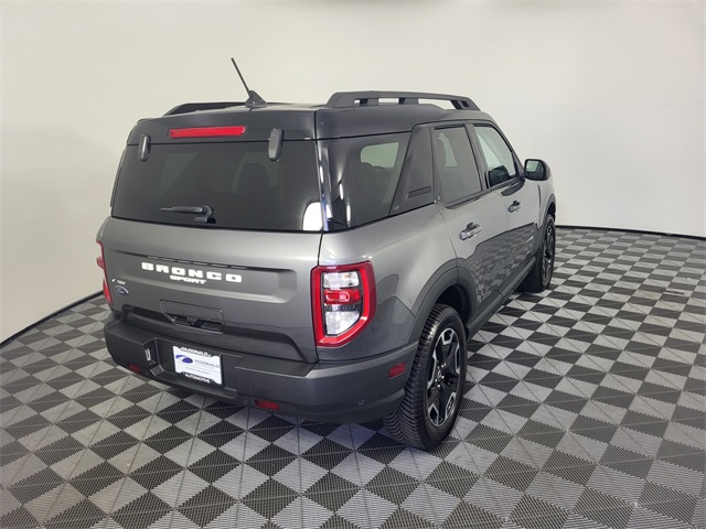 2023 Ford Bronco Sport Outer Banks photo 5