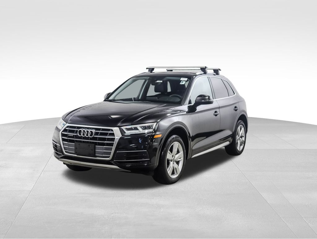 2018 Audi Q5 Premium Plus's photo