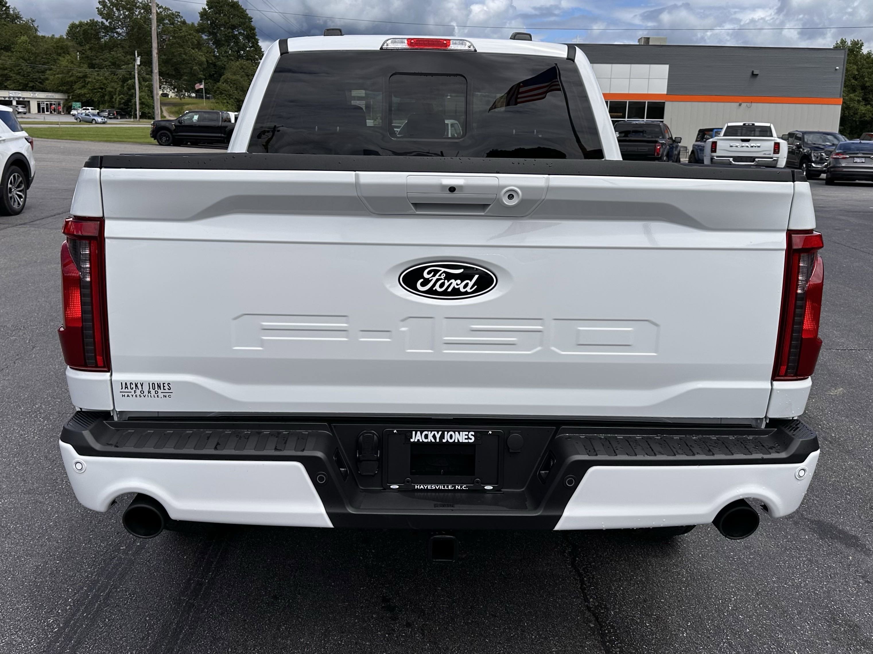 2025 Ford F-150 XLT photo 3