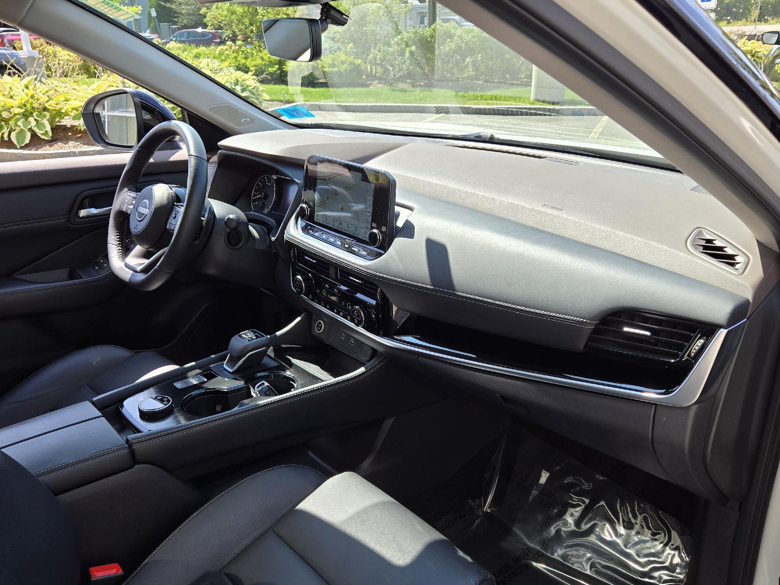 2023 Nissan Rogue SL photo 17