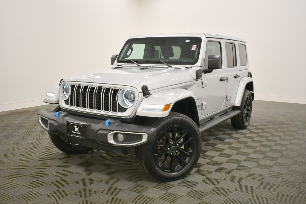 2024 Jeep Wrangler Sahara 4xe photo 2