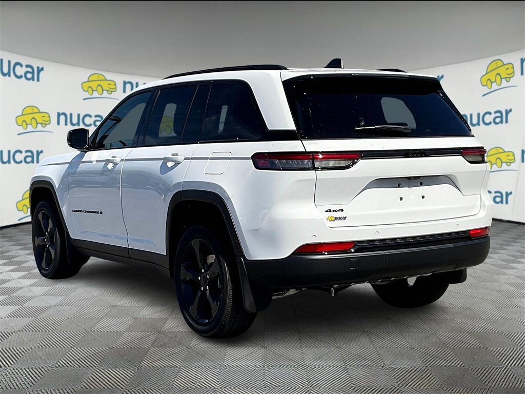 2025 Jeep Grand Cherokee Altitude X photo 4