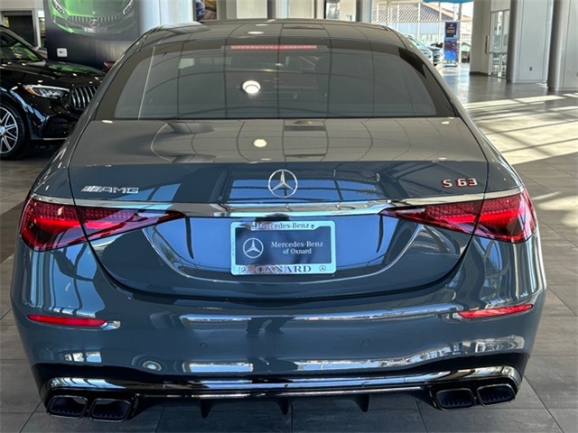 2025 Mercedes Benz S 450 63 e 4MATIC photo 4
