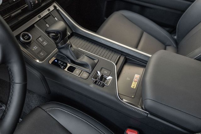 2025 Lexus GX 550 Premium photo 5