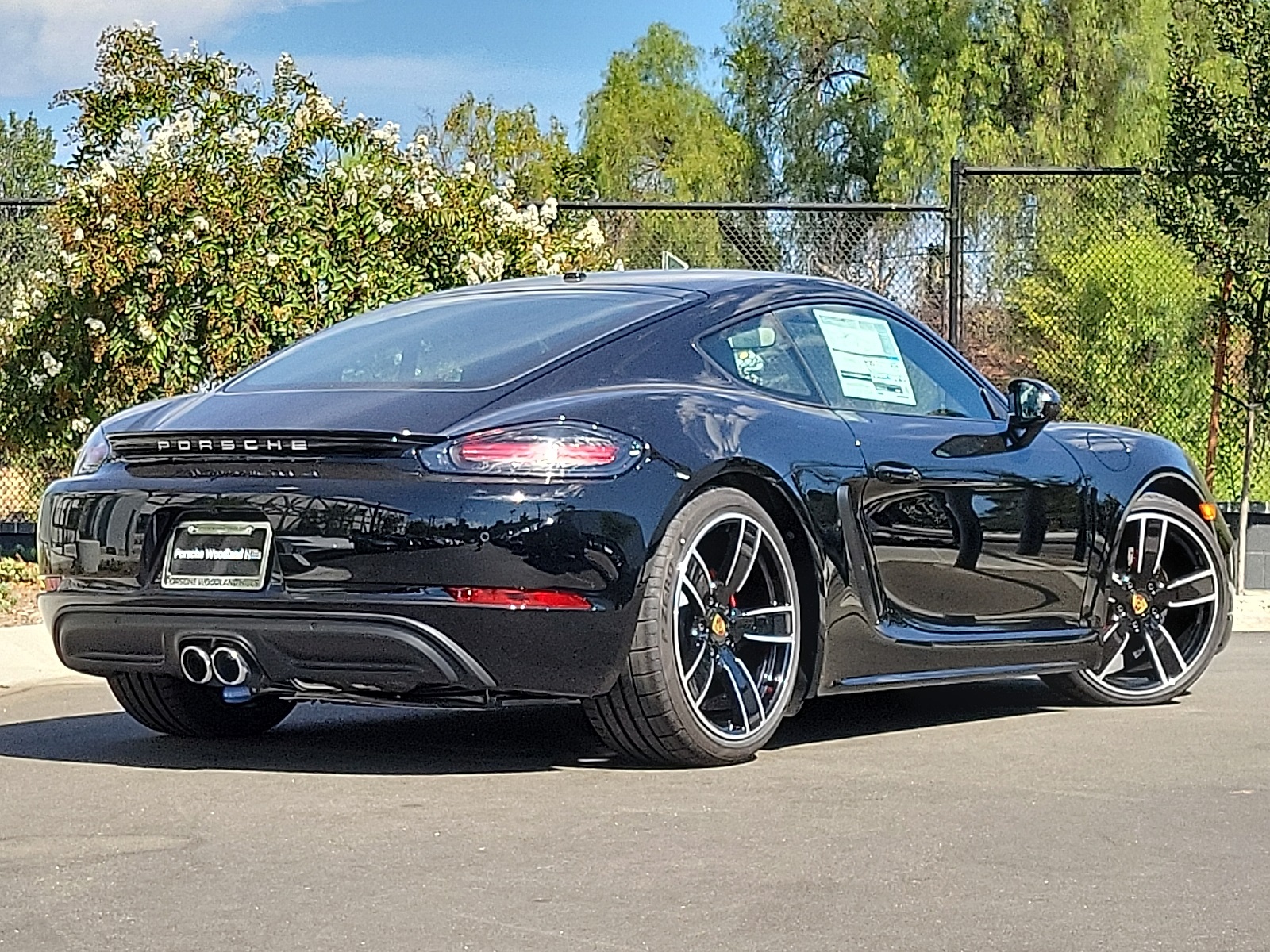 2025 Porsche Cayman S photo 7
