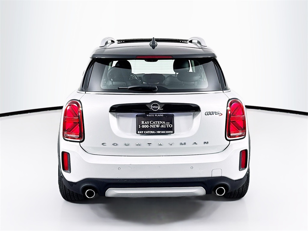 2022 Mini Cooper S ALL4 photo 6