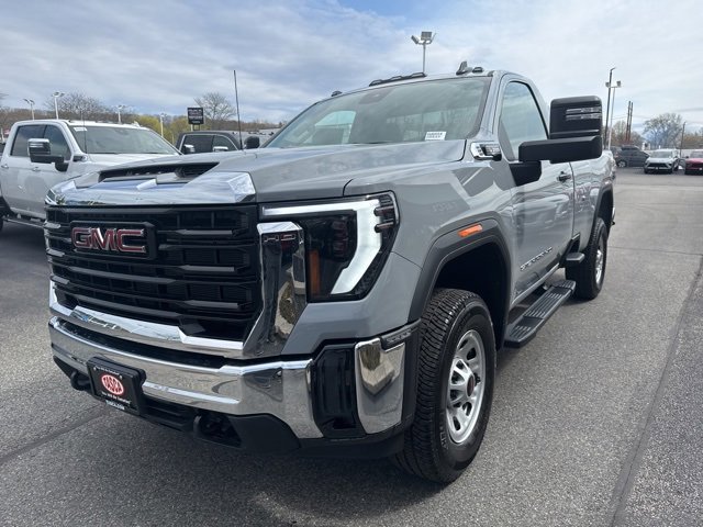2025 Gmc Sierra HD Base photo 5
