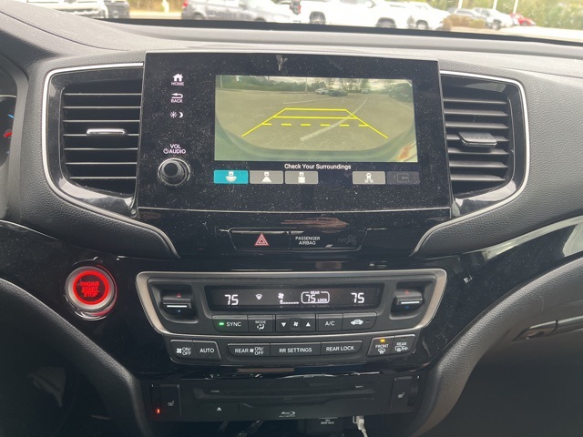 2019 Honda Pilot Touring photo 3