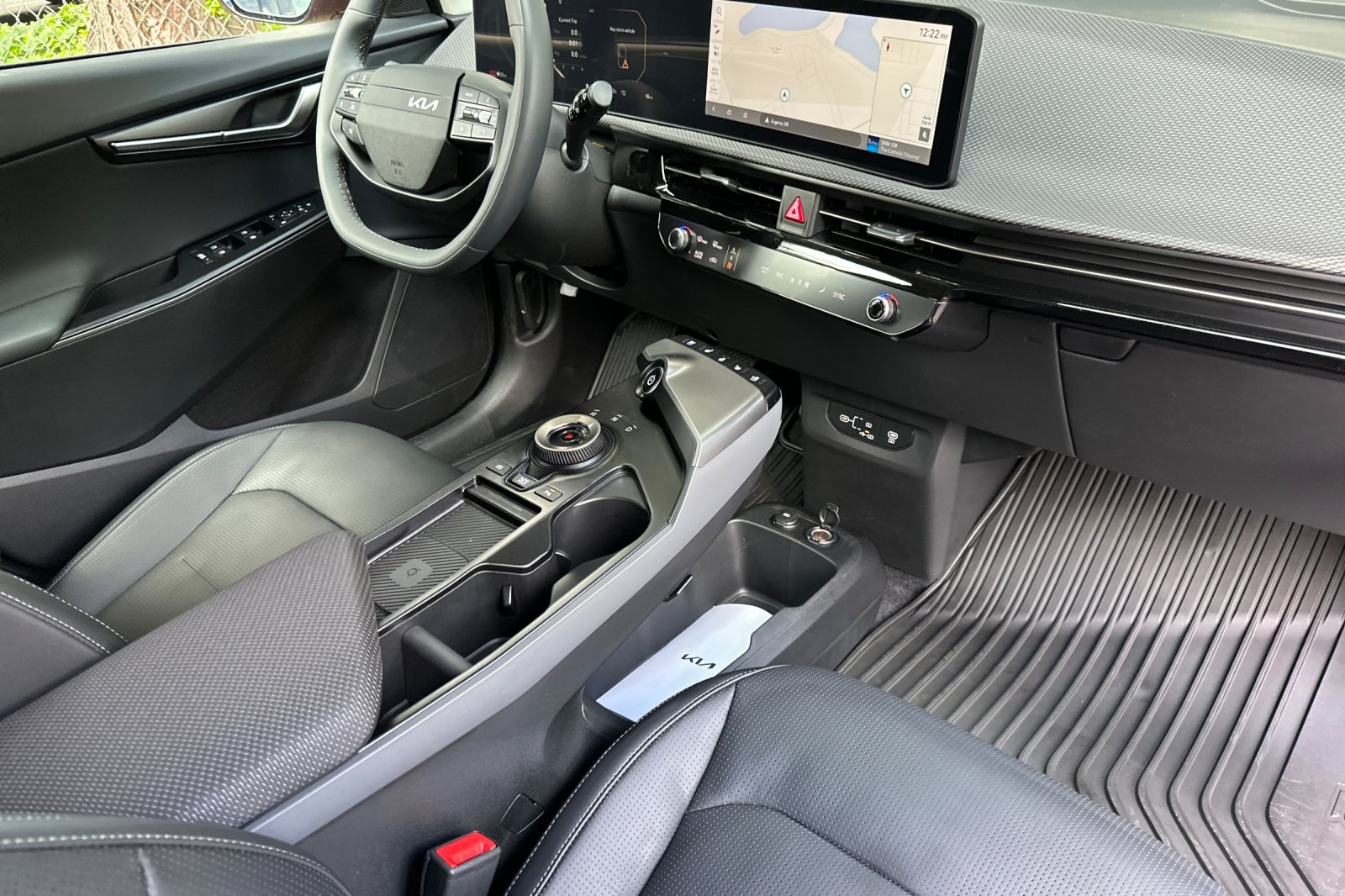2025 Kia EV6 Light Wind photo 12