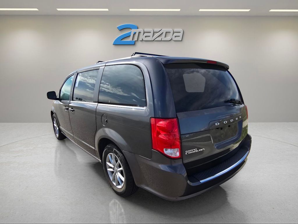 2020 Dodge Grand Caravan SXT photo 3