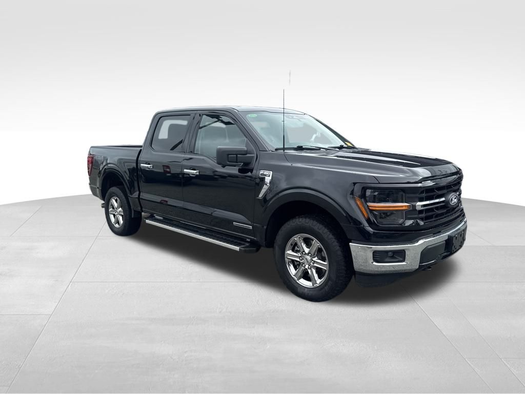 2024 Ford F-150 XLT photo 2