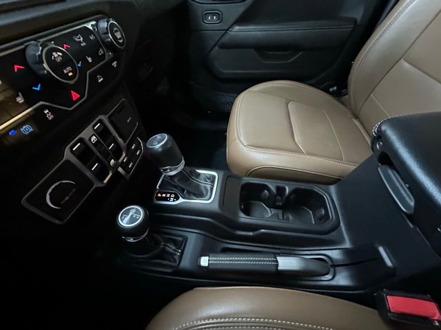 2022 Jeep Wrangler Unlimited Sahara 4xe photo 27