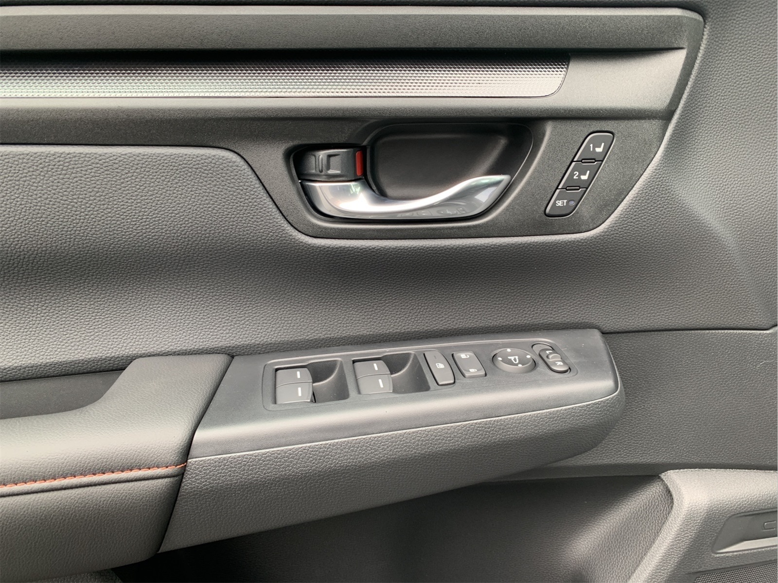 2026 Honda CR-V Hybrid Sport-L photo 11