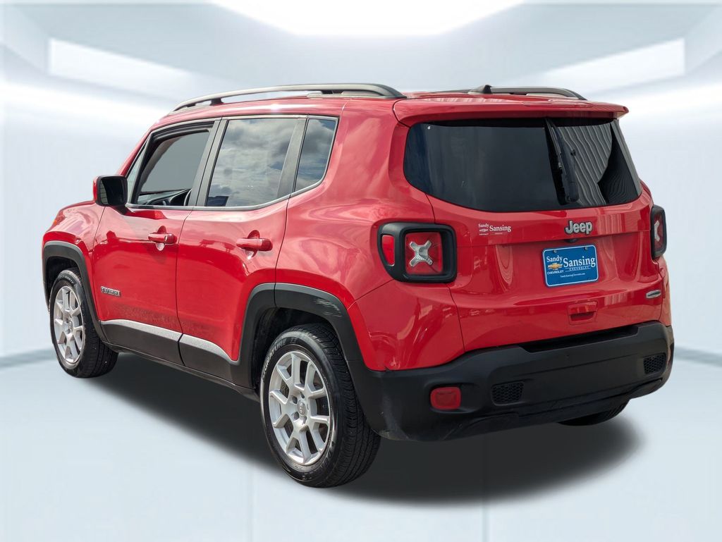 2019 Jeep Renegade Latitude photo 3