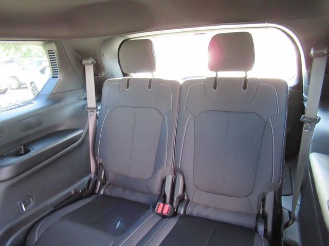 2025 Jeep Grand Cherokee Laredo photo 27