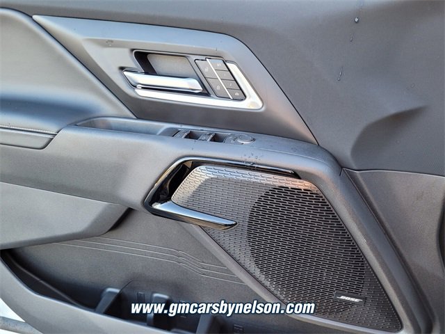 2025 Chevrolet Silverado EV LT photo 12