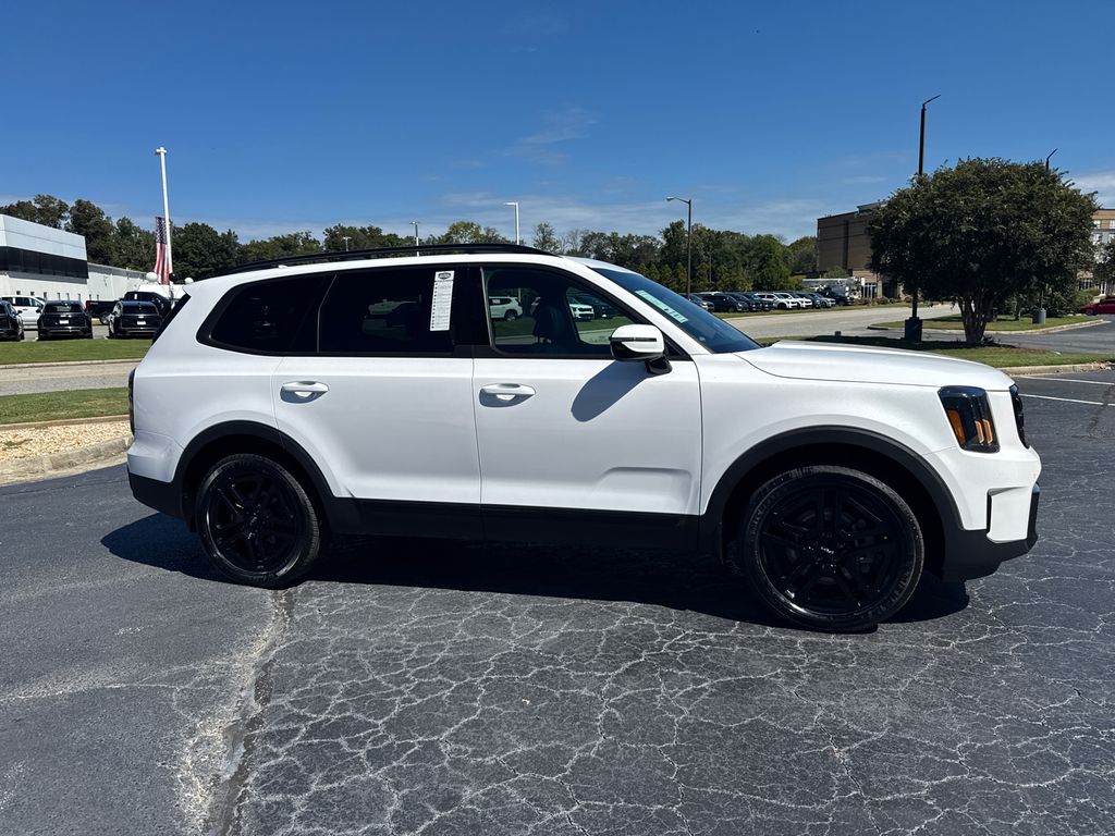 2024 Kia Telluride X-Line photo 2