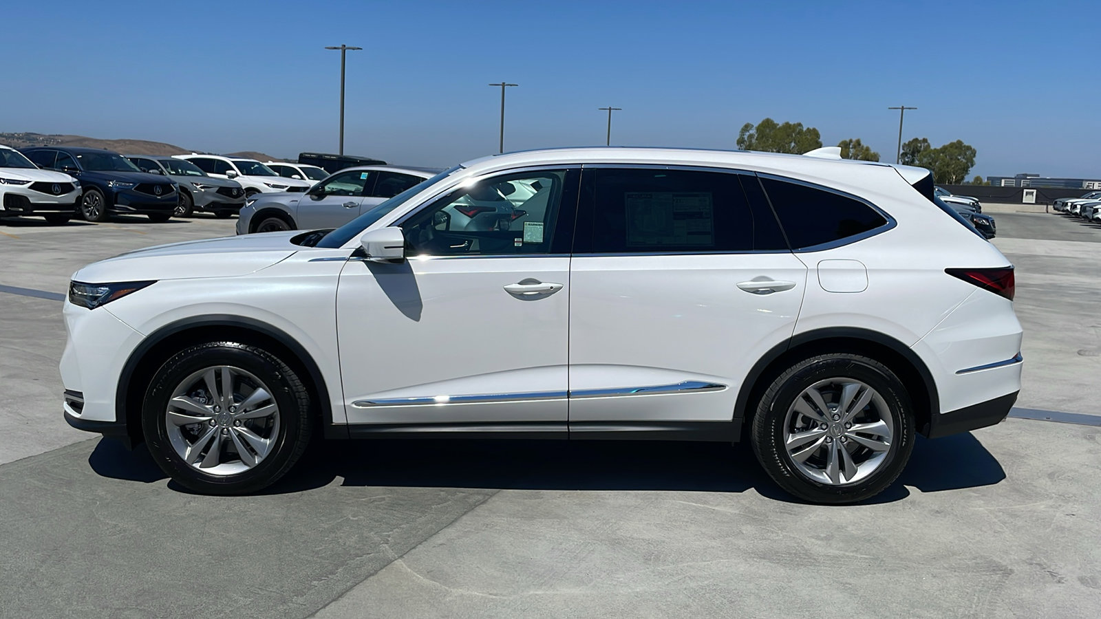 2026 Acura MDX SH-AWD photo 2