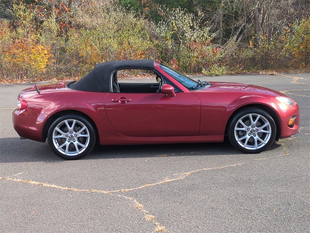 2015 Mazda MX-5 Miata Miata Grand Touring photo 3