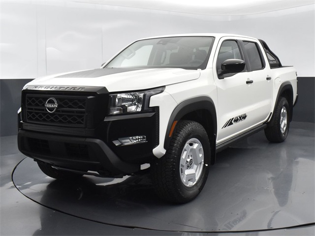 2024 Nissan Frontier Crew Cab Hardbody Edition photo 3