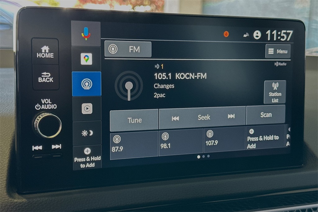 2025 Honda Civic Hatchback Hybrid Sport Touring photo 17