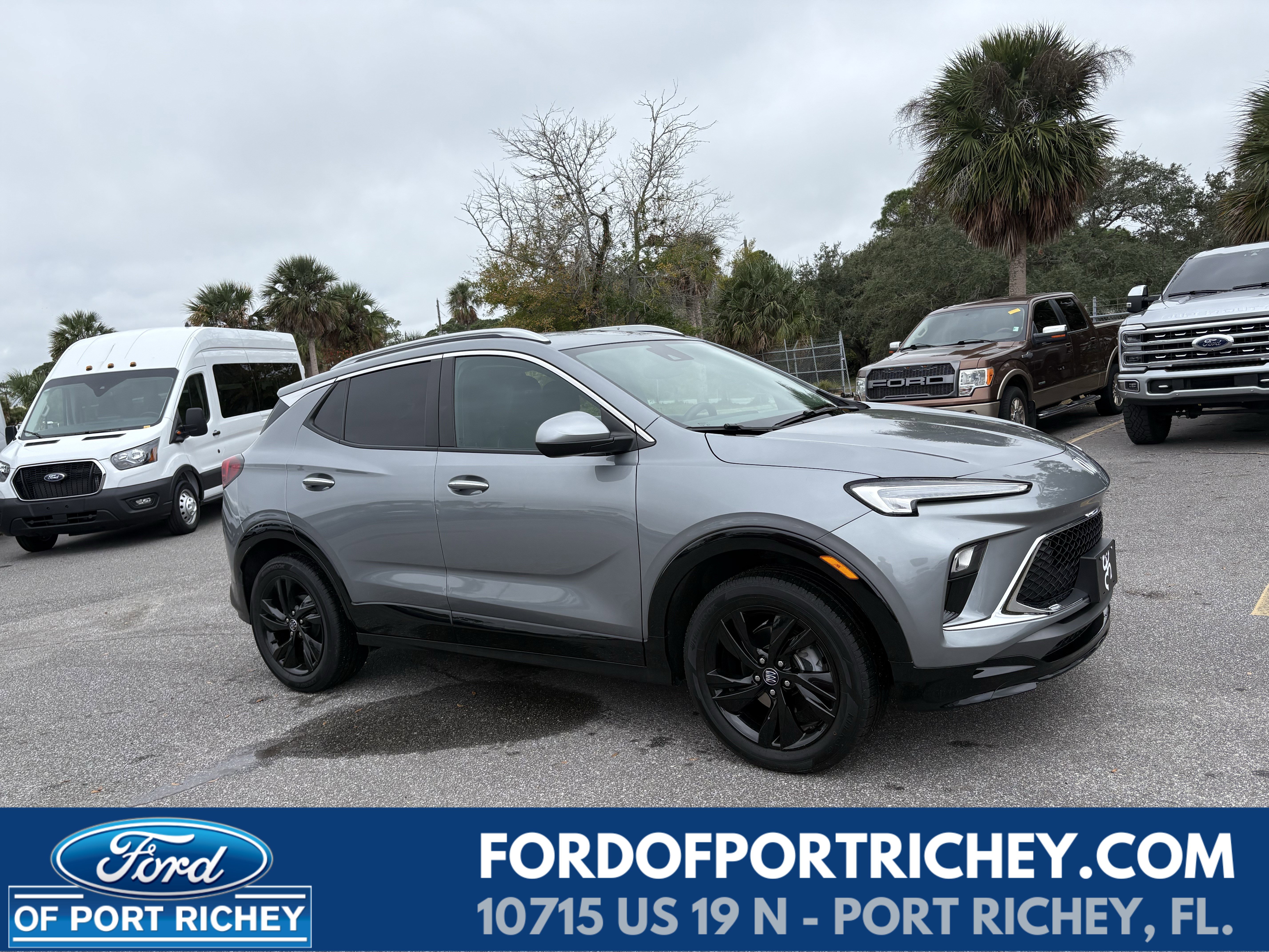 2024 Buick Encore GX Sport Touring's photo