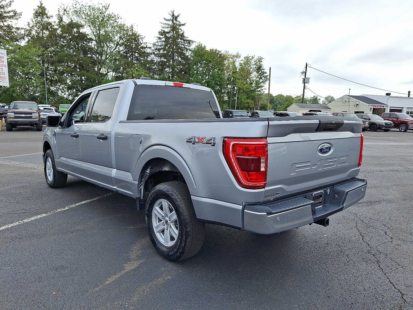 2023 Ford F-150 XLT photo 4