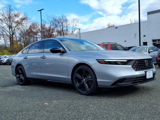 2023 Honda Accord Hybrid Sport-L's photo