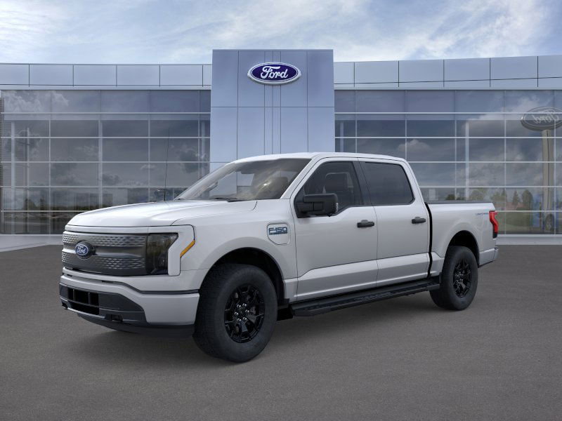 2025 Ford F-150 Lightning XLT's photo