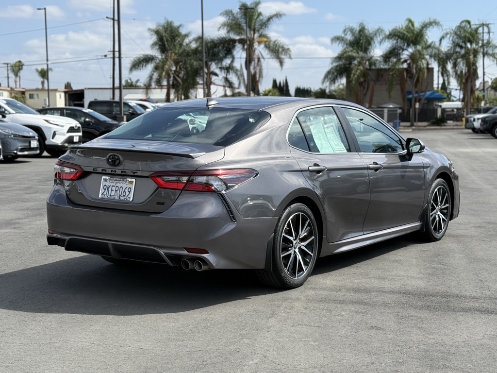 2024 Toyota Camry SE photo 11