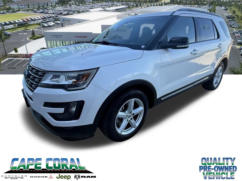 2016 Ford Explorer XLT's photo